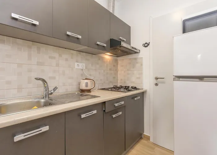2 Bedroom In Turanj